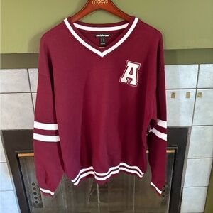 Womans Burgundy V-Neck Sweater with White Stripes